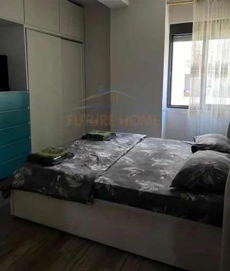 Tirane, jepet me qera apartament 1+1 Kati 1, 57 m² 467 € (Prane Oslo bar, Astir)
