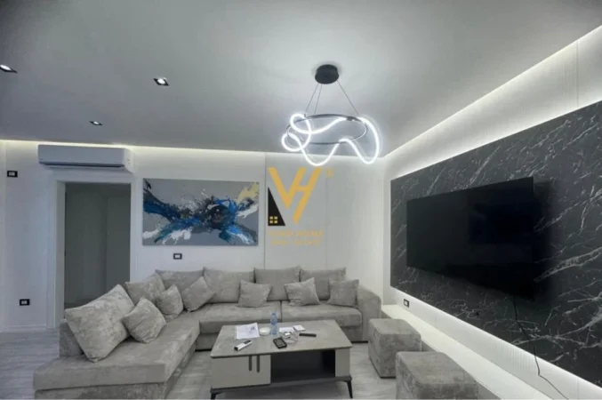 Tirane, jepet me qera apartament 3+1+Ballkon Kati 7, 120 m² 1.500 € (DELIJORGJI)