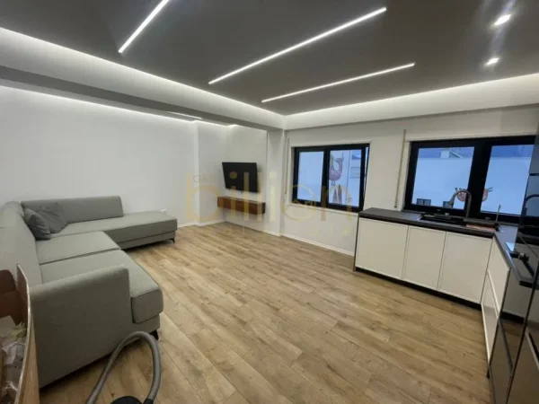 Tirane, shitet 1+1 , 69 m² (Rezidenca Kodra e Diellit)