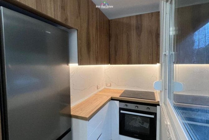 Tirane, jepet me qera apartament 1+1 Kati 1, 60 m² 600 € (Rruga Thanaq Ziko)