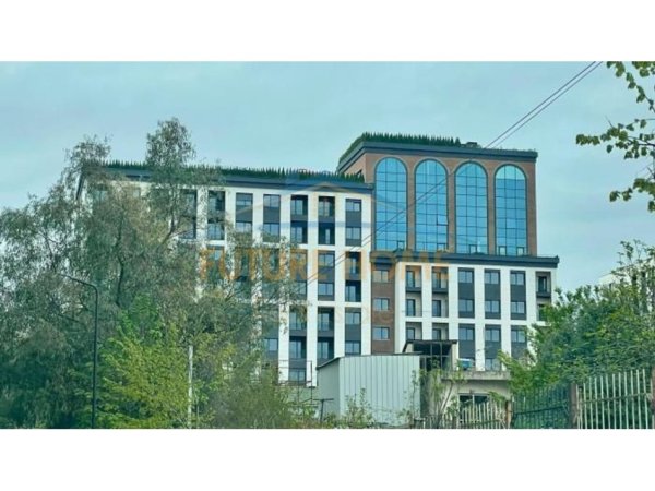 Tirane, shitet apartament 2+1 Kati 1, 87 m² 210.000 € (Prane Spitalit Amerikan 3)