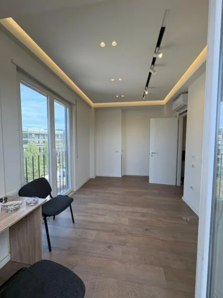 Tirane, shitet apartament 2+1 , 110 m² 299.000 € 