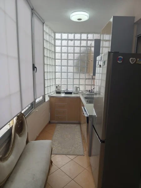 Shkoder, shitet apartament 2+1+Ballkon Kati 5, 93 m² 135.000 €