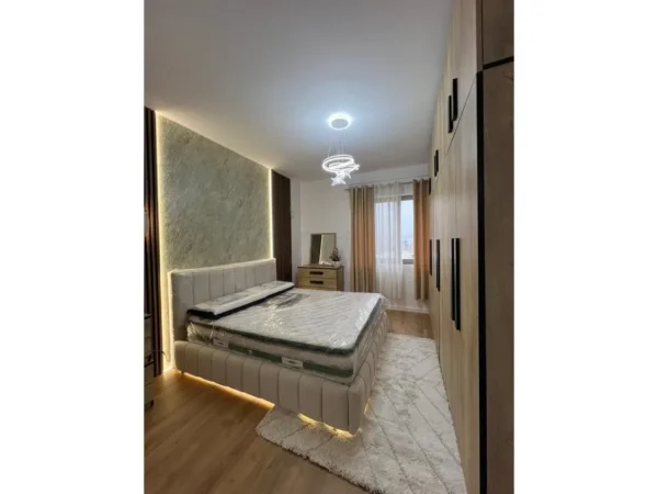 Tirane, shitet apartament 2+1 Kati 8, 94 m² 157.000 € (astir)