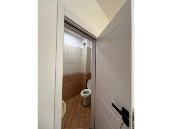 Tirane, shitet apartament 2+1 Kati 8, 94 m² 157.000 € (astir)