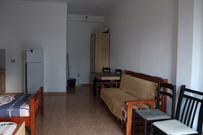 Lezhe, shitet shtepi 5+1+Ballkon , 900 m² 500.000 € (rrile tale)