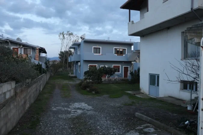 Lezhe, shitet shtepi 5+1+Ballkon , 900 m² 500.000 € (rrile tale)