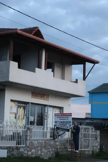 Lezhe, shitet shtepi 5+1+Ballkon , 900 m² 500.000 € (rrile tale)