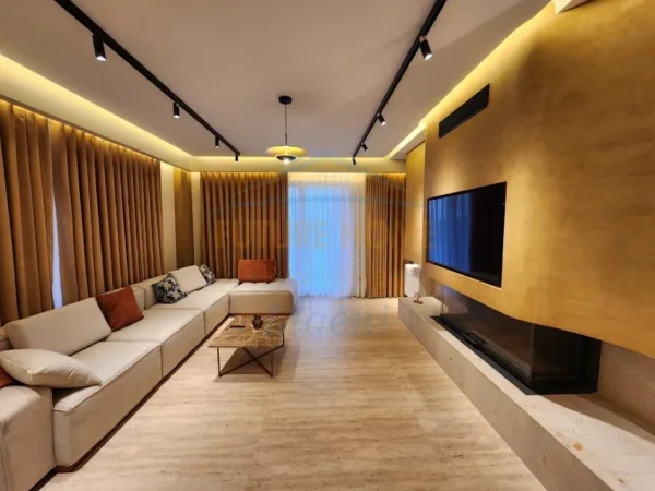 Tirane, jepet me qera apartament 2+1+Ballkon Kati 0, 200 m² (TEG)
