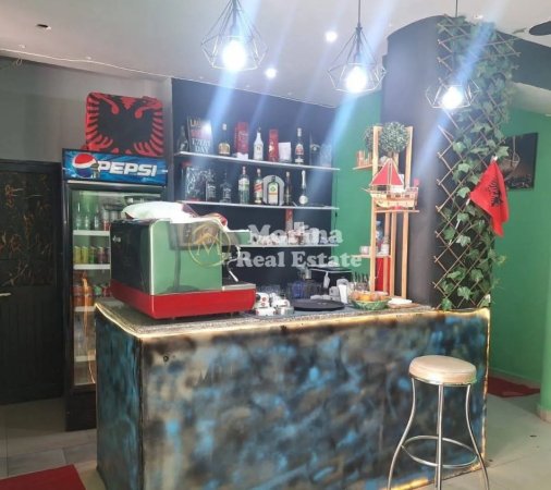 Tirane, shitet lokal Kati 1, 30 m² 70.000 € (Ali Demi)