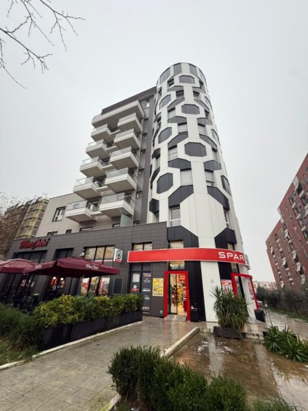 Tirane, shitet apartament 2+1+Ballkon Kati 4, 112 m² 235.000 € (Ali Demi)