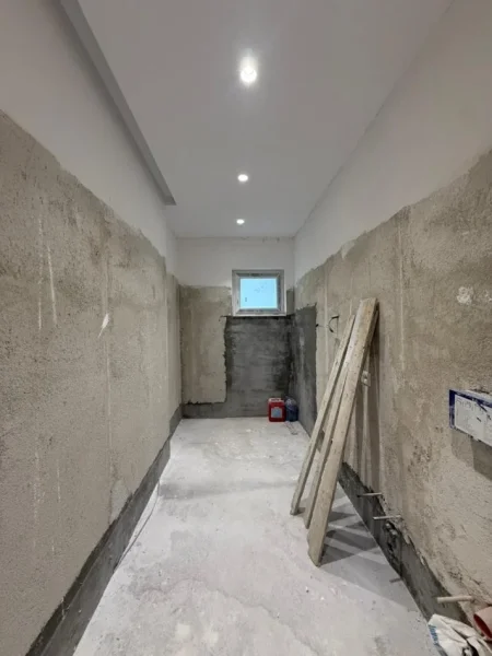 Tirane, shitet apartament 2+1+Ballkon Kati 4, 112 m² 235.000 € (Ali Demi)