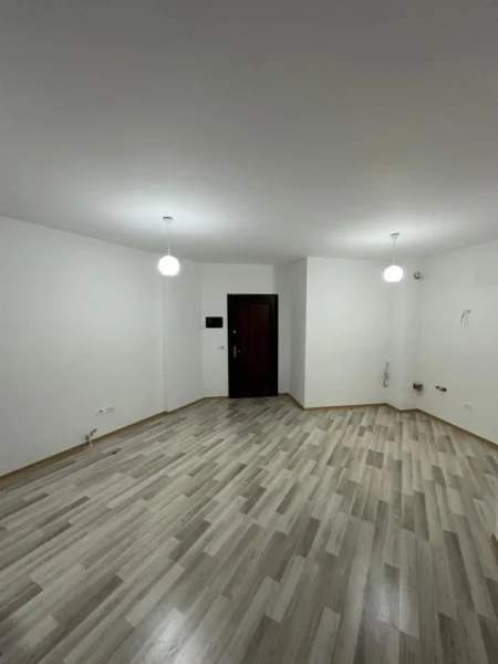 Tirane, shitet apartament 2+1 , 110 m² 132.000 € 
