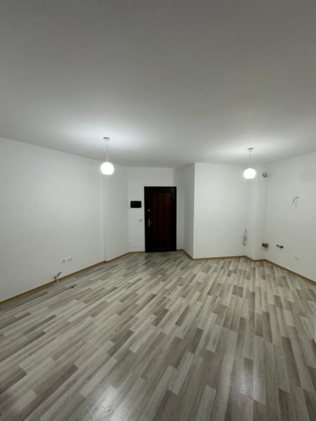 Tirane, shitet apartament 2+1+Ballkon Kati 7, 110 m² 132.000 € (Yzberisht)