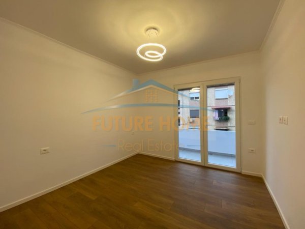 Tirane, shitet apartament 1+1 Kati 3, 52 m² 95.000 € 