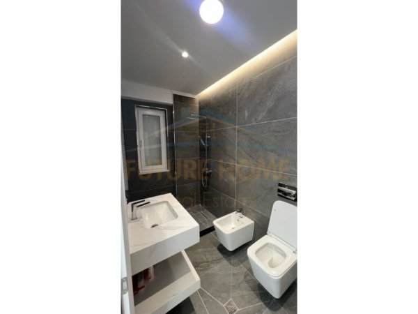 Durres, shitet apartament+verande | Penthouse 3+1 Kati 10, 215 m² 190.000 € 