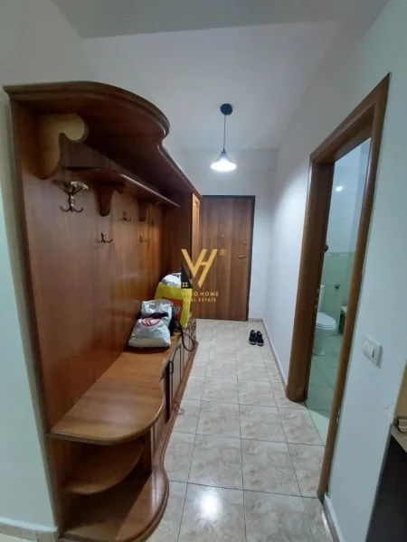Tirane, jepet me qera apartament 2+1+Ballkon Kati 3, 120 m² 600 € (KOPSHTI BOTANIK)