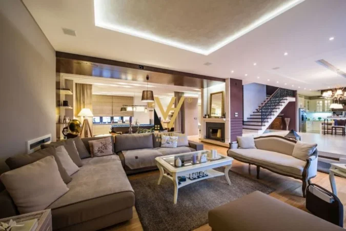 Tirane, shitet apartament 2+1+Ballkon Kati 8, 190 m² 660.000 € (TAIWANI)