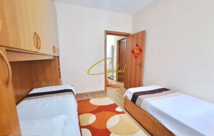 Tirane, jepet me qera apartament 2+1 Kati 6, 104 m² 700 € (RRUGA E KAVAJES)