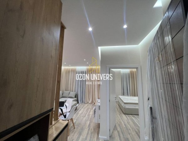 Tirane, jepet me qera apartament 1+1+Ballkon Kati 2, 58 m² 550 € (Rruga 5 Maji)