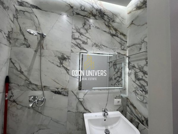 Tirane, jepet me qera apartament 1+1+Ballkon Kati 2, 58 m² 550 € (Rruga 5 Maji)