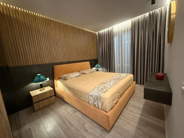 Tirane, jepet me qera apartament 1+1 Kati 4, 75 m² 620 € (Bulevardi i Ri)