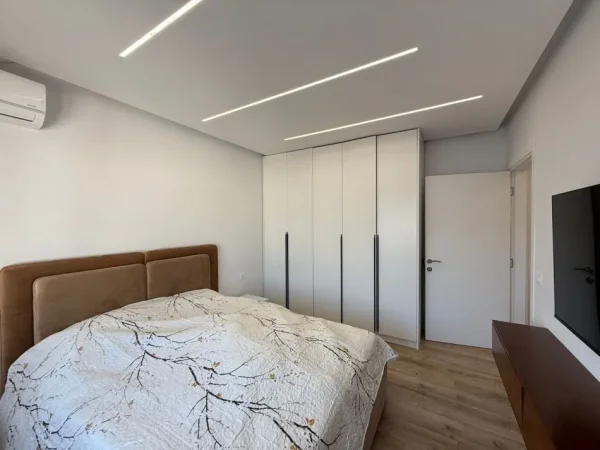 Tirane, shitet apartament 1+1 , 66 m² 162.000 € 