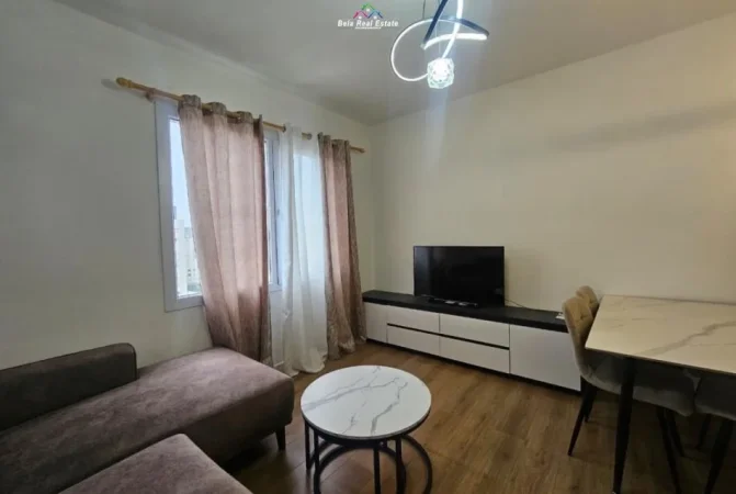 Tirane, jepet me qera apartament 3+1 Kati 9, 104 m² 800 € (Rruga Beniamin Kruta)