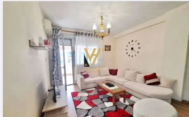 Tirane, jepet me qera apartament 2+1+Ballkon Kati 6, 104 m² 700 € (RRUGA E KAVAJES)