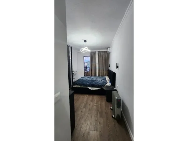Tirane, jepet me qera 1+1+Ballkon Kati 6, 58 m² 900 € 