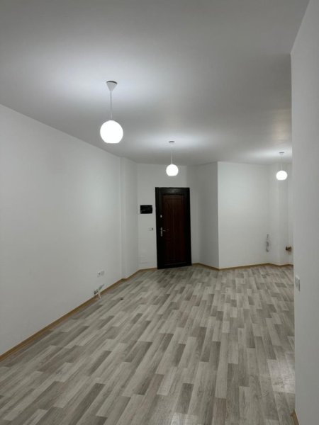 Tirane, shitet apartament 2+1 , 110 m² 132.000 € (yzberisht)