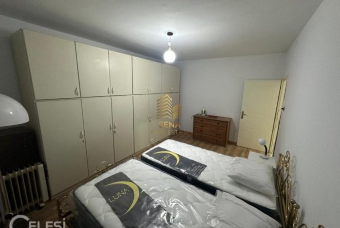 Tirane, jepet me qera apartament 2+1 Kati 5, 75 m² 500 € (Rruga Xhanfize Keko)