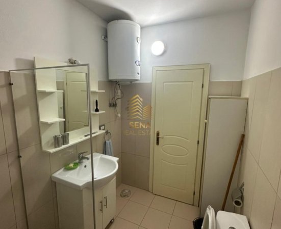 Tirane, jepet me qera apartament 2+1 Kati 5, 75 m² 500 € (Rruga Xhanfize Keko)