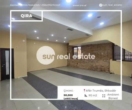 Shkoder, jepet me qera ambjent biznesi Kati 0, 90 m² (AFER TRUMES)