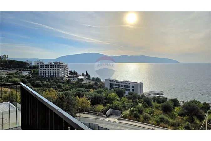 Vlore - Lungomare, shitet apartament 2+1 Kati 3, 65 m² 215.000 € (Dhimiter Konomi, Uji i Ftohtë – pranë Le Pallazine)