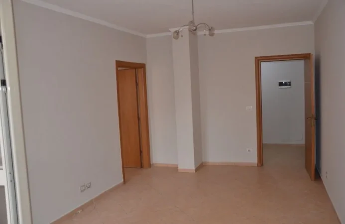 Tirane, jepet me qera apartament 1+1 Kati 2, 56 m² 400 € (Fresk)