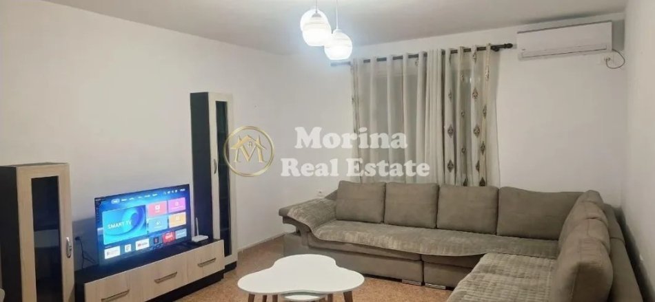 Tirane, jepet me qera apartament 1+1 Kati 4, 56 m² 450 € (Ali Demi)