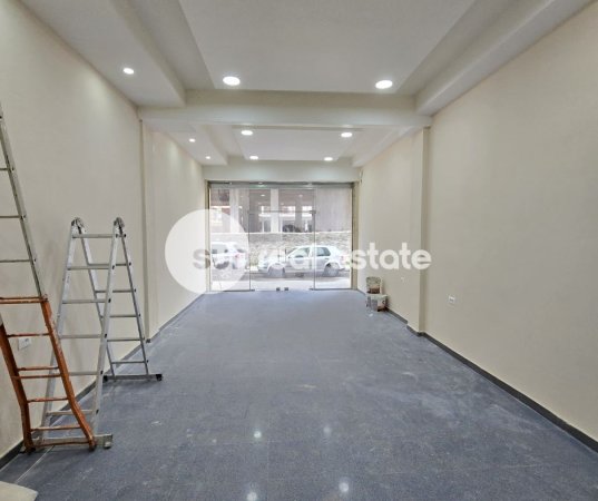 Shkoder, jepet me qera ambjent biznesi Kati 0, 41 m² (AFER TRUMES)