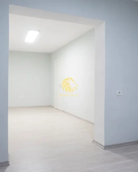 Tirane, jepet me qera apartament 2+1 , 90 m² 1.000 € 