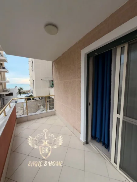 Durres, jepet me qera apartament 2+1+Ballkon Kati 1, (PLAZH PAMJE DETI 600E)