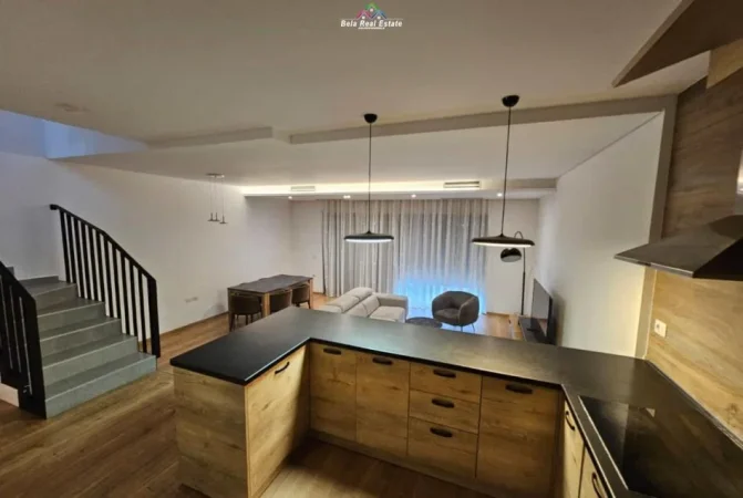 Tirane, jepet me qera Vile 3+1 Kati 3, 250 m² 2.350 € (olive grove rezidence)