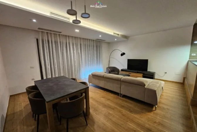 Tirane, jepet me qera Vile 3+1 Kati 3, 250 m² 2.350 € (olive grove rezidence)