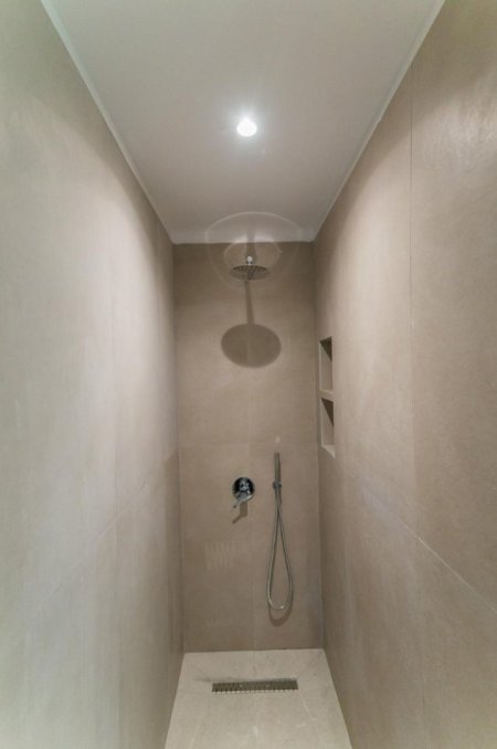 WhatsApp Image 2025-12-06 at 16.02.52 (1).jpeg