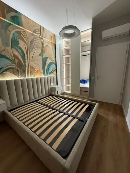 Tirane, jepet me qera apartament 1+1+Ballkon Kati 2, 60 m² 450 € (Rruga Dalip Topi)