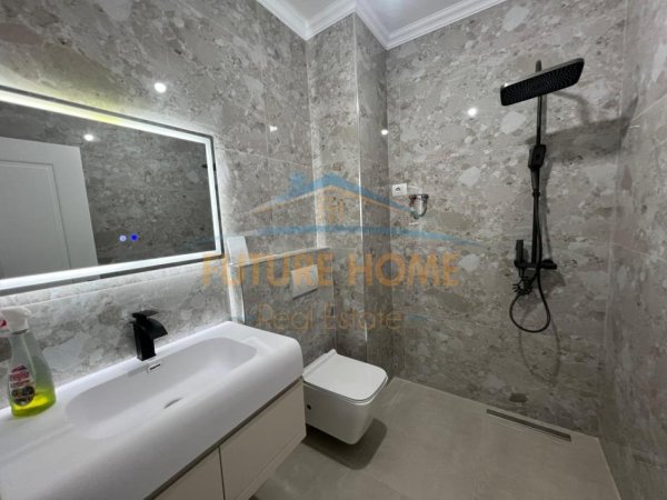 Tirane, shitet apartament 2+1+Ballkon Kati 4, 75 m² 255.000 € (Rruga e Bogdaneve)