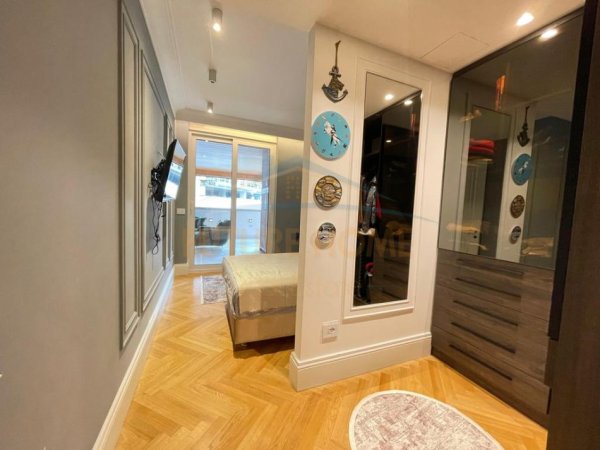 Tirane, shitet apartament 2+1+Aneks+Ballkon , 369.000 € (kopshti botanik)