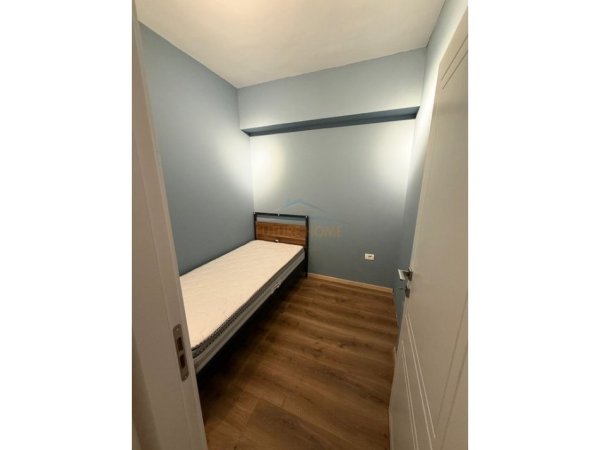 Tirane, jepet me qera apartament 2+1+Ballkon Kati 5, 73 m² 500 € (Astir)