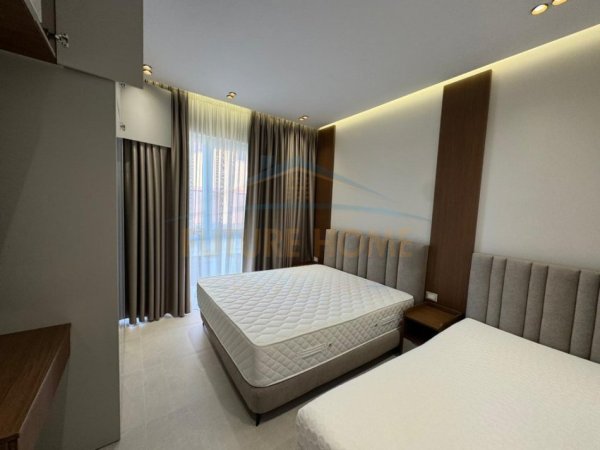 Durres, shitet apartament 2+1+Ballkon Kati 5, 92 m² 210.000 € (Mali i Robit)