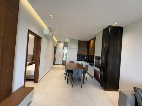 Durres, shitet apartament 2+1+Ballkon Kati 5, 92 m² 210.000 € (Mali i Robit)