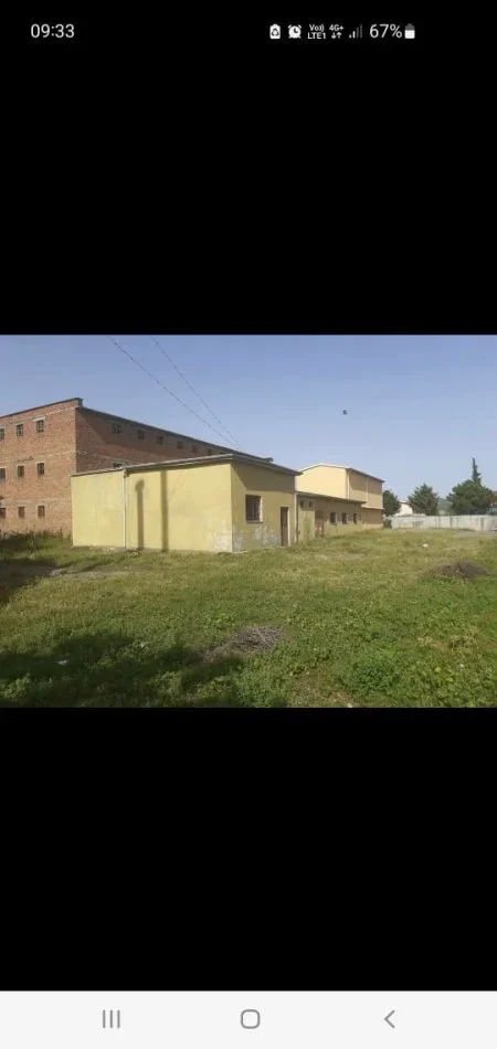 Shkoder, shitet magazine Kati 3, 1.800 m² 320.000 € 